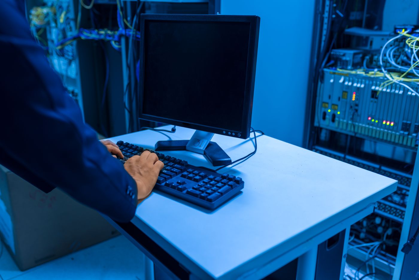 A technician's screen shared during a session